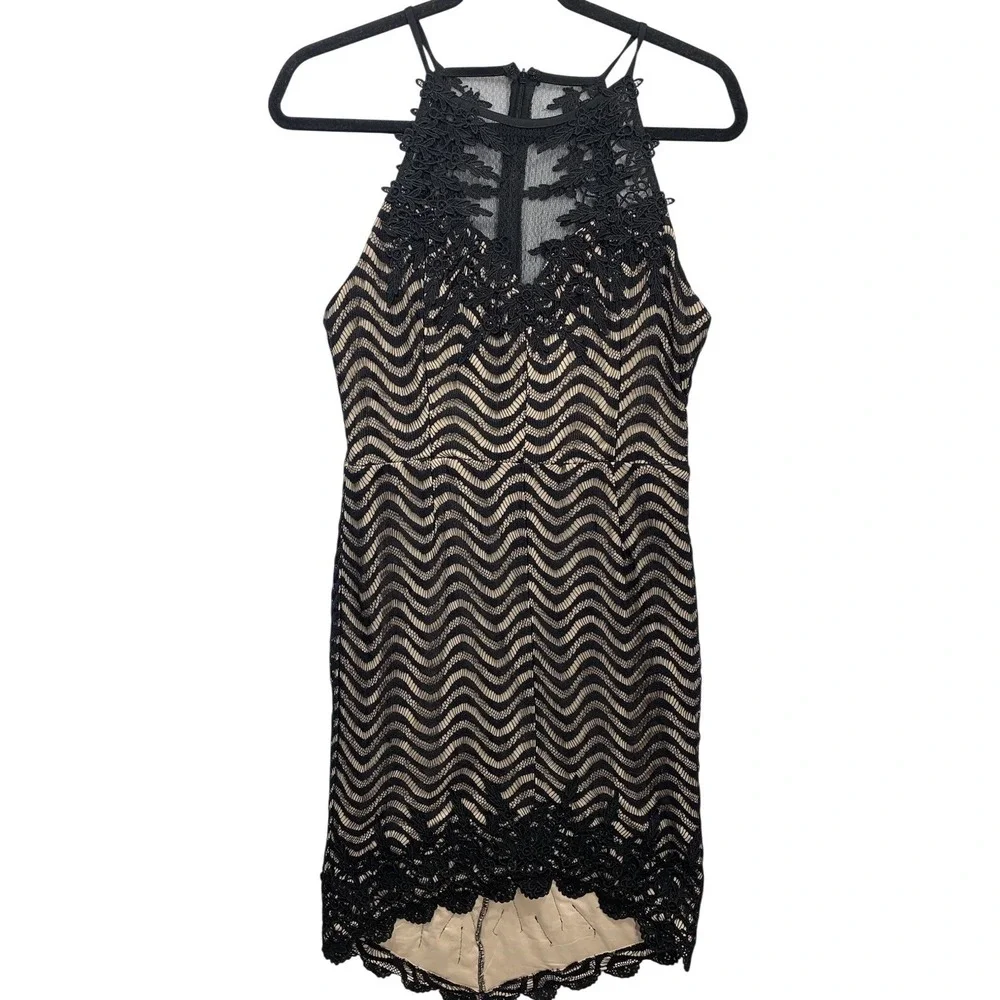 Nikibiki Lace‎ Chevron Mini Dress Womens Small Black Tan Halter High Neck D22947
